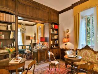 Historic villa with swimming pool - Lari - 3