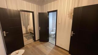 Glamy condo - 2