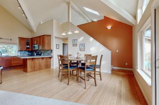 Emerald View Outlook - Coupeville - 2
