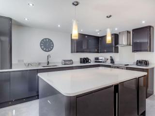 Queen Victoria Suite - Bishop Auckland - 6