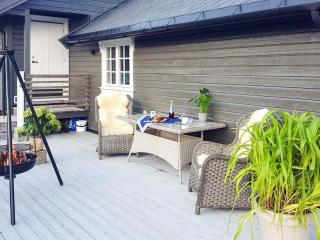 4 star holiday home in Naustbukta - 5