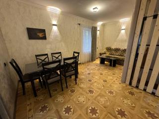 Madoyans Rest House - Antarut - 4