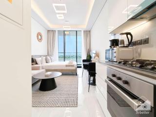 Luxurious Studio & Balcony at Samana Golf Avenue - 3