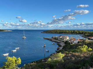 Retro room-Otok Vis - 9