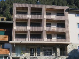 Confort et modernité: Appartement 60m² pour 4 personnes avec balcon, WIFI, proche du centre et pistes. - FR-1-198-164 - Châtel - 9