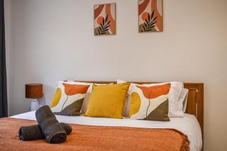Warm & Cosy, Pet-friendly Home - Worsley - 3