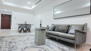Luxury OneBedroom Apartment next to Barasti Beach - Dubai - 9