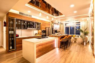 Elite Waterfront 3BR Haven with Marina and Sea Views - Dubai - 4