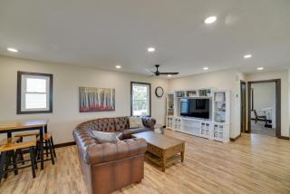 Iowa Family Home with Valley Views and Rooftop Deck - 7