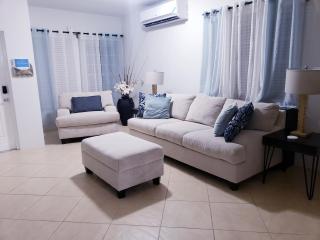 Ivys Luxury Townhouse - 7