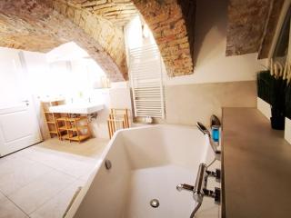 INVAL by ROCKCHAIR Apartments l SUPERHOST Status l 2 Bedrooms Boxspringbeds 2 Bathrooms in City Center "Mitte" - Cozy Maisonette Family & Business Flair welcomes you! - Berlino - 9