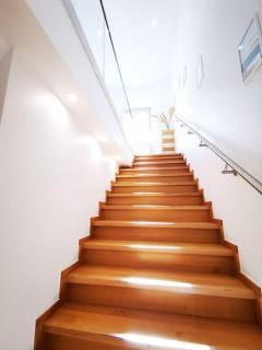 INVAL by ROCKCHAIR Apartments l SUPERHOST Status l 2 Bedrooms Boxspringbeds 2 Bathrooms in City Center "Mitte" - Cozy Maisonette Family & Business Flair welcomes you! - Berlino - 8