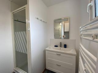 Maison de pêcheur avec WIFI à 450m de la plage à TREGASTEL - Réf 184 - 1