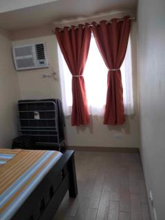 Manhattan Plaza tower1 , 1BR corner unit with nice view , near SM and Alimall Araneta Coliseum, bus terminal and MRT and LRT - Manila - 0