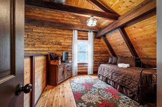 Cozy Cabin Where Comfort Meets Fun! - - 2