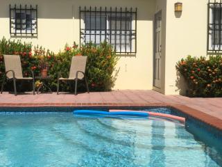 VICENTE habitación - Oranjestad - 1