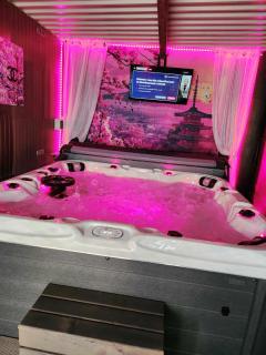 Love room xoxo - Norrois - 7