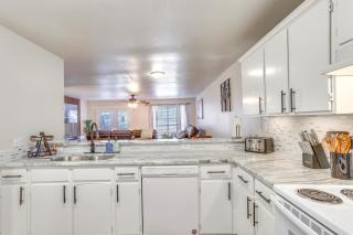 4 Mi to Gaylord Family Stadium Norman Home - 3