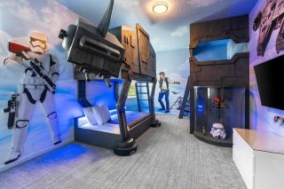 Villa Near Parks with Princess BR, Arcade, Theater - Davenport - 2