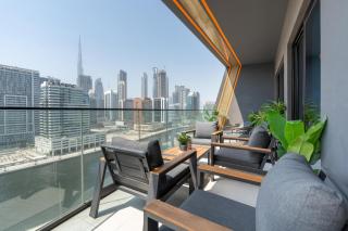 Stunning 2BD Apartment Business Bay - Dubai - 3