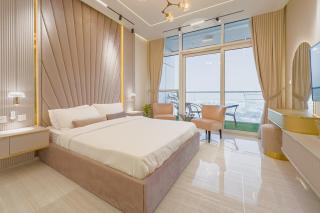 Damac Hills Carson studio on Golf Course - Dubai Marina - 0