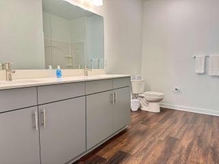 Luxury 4Beds 3Baths 2Balcony Penthouse 542Blvd - Atlanta - 1