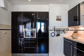 Studio Tara at the Beach with Private Parking - 1