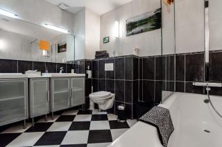 Studio Tara at the Beach with Private Parking - 1