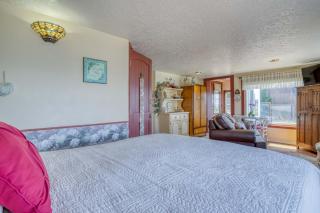 Ocean Garden Suite - Depoe Bay - 1