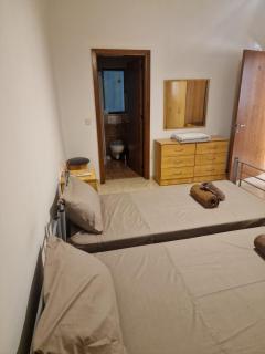 Central Apartment in Sliema - Sliema - 9