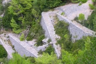 Spacious Retreat with Captivating Mnt View - 5