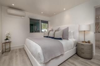 Renovated Aspen 2BR Condo - Walk to Gondola - 5