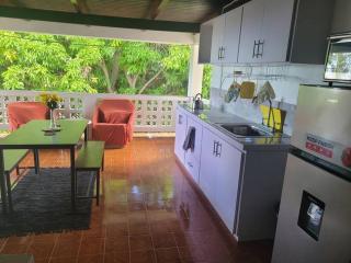 Graeme Hall Park Apartment - 2