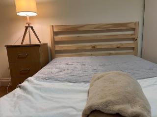 Charming two-bed in Southampton - 0