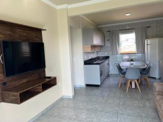 Aprecie Mariscal Nesta Hospedagem a 150 M do Mar - V4 - Bombinhas - 4