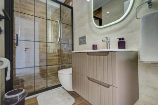 Villa Orenda - - 3