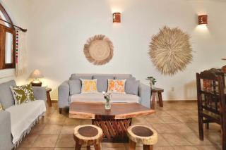 Jungle Hideaway in the Heart of Town with Heated Pool - 2