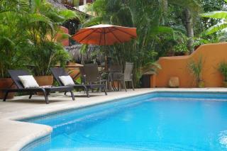 Tranquil Studio in the Heart of Town with Heated Pool - 4