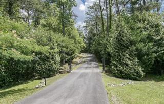 Escape to The Estate at Mill Creek Luxury 5Bed with Private Pool Hot Tub Game Room Fire Pit - 8