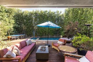 Sleek Contemporary Pet-friendly Home By The Grove - Los Angeles - 4