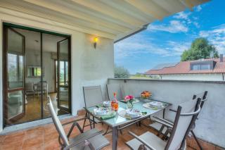 Connie's Apartment - Happy Rentals - Monvalle - 0