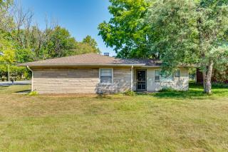 2 Mi to Purdue Modern Home in West Lafayette - 9