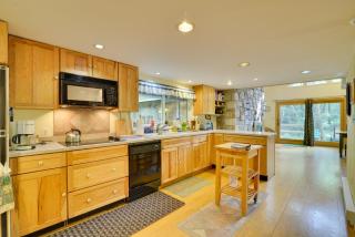 Secluded Stroudsburg Home - 5 Mi to Ski Resort - Stroudsburg - 2