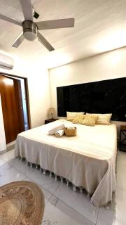 DEPARTAMENTO CENTRICO 1er piso Parking lugares públicos cerca - 8