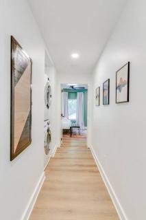 NashOasis 10 Min to DT, Gameroom, Huge Yard - Nashville - 2