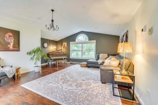 Mtn-View Escape with Large Yard in Duncansville! - 8
