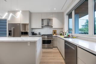 Stylish Retreat in Van's Prime Location - Vancouver - 5