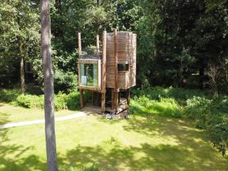 Belvilla Cozy Tree Loft in Forest Bliss - - 4