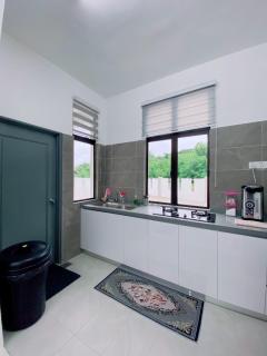 HELLOKITTY HOUSE- Unit 4 - 6