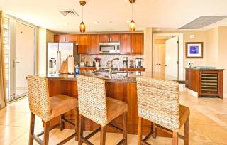 KBM Resorts FREE CAR Honua Kai Hokulani Ocean View 2Bedroom Condo HKH-409 Remodeled Ocean View - Kaanapali - 1